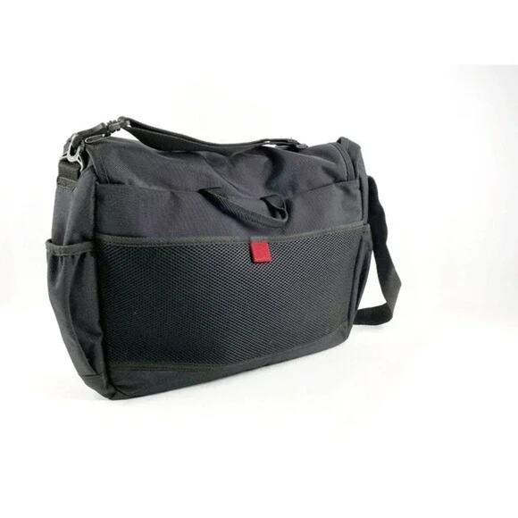 Wenger SwissGear Computer Bag Soft Shell Black Padded 18" x 14" x 4" - Picture 2 of 5